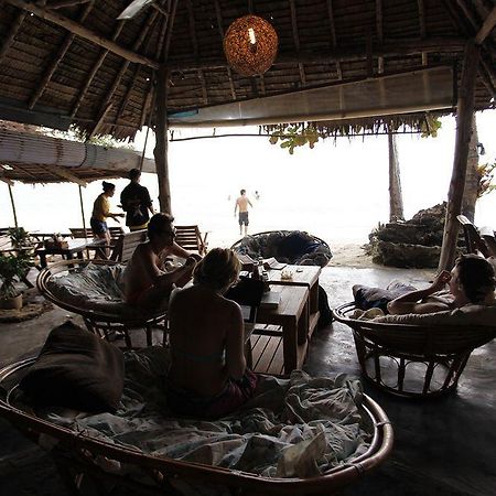 Leela Beach Resort Haad Rin Dış mekan fotoğraf